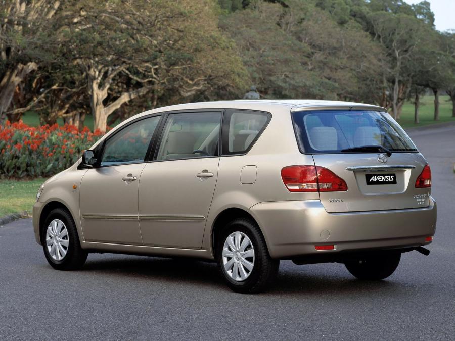  Toyota Avensis Verso 2001 года  (AU) (фото 16 из 16)